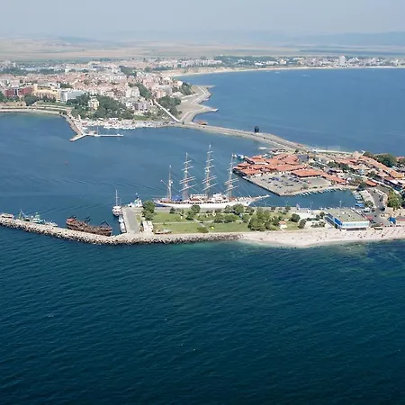 شقة Vigo Panorama نيسيبار